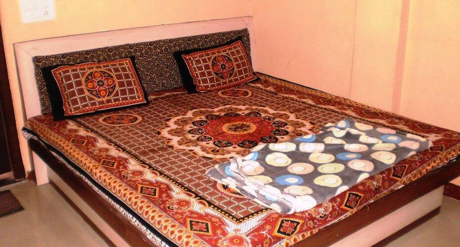 Hotel Chaitanya, Maheshwar 2